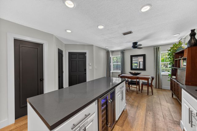 200 NE 17th Court Unit 801, Fort Lauderdale, FL 33305