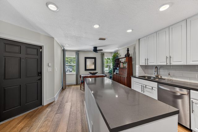 200 NE 17th Court Unit 801, Fort Lauderdale, FL 33305