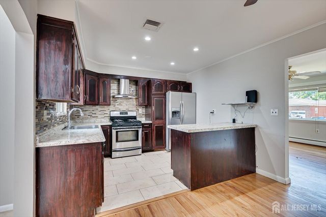111 Sonora Avenue, Iselin, NJ 08830