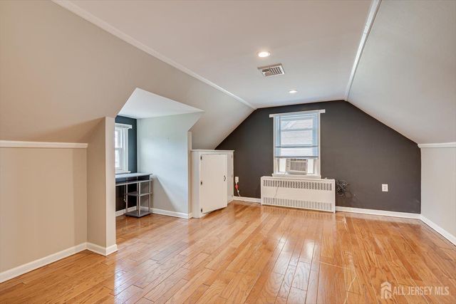 111 Sonora Avenue, Iselin, NJ 08830
