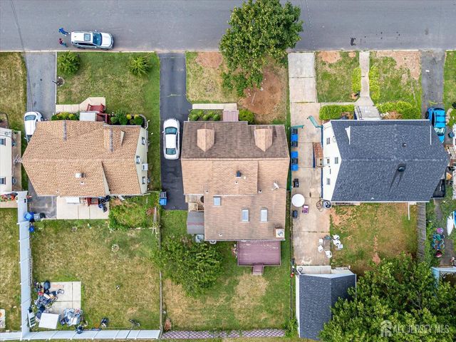 111 Sonora Avenue, Iselin, NJ 08830