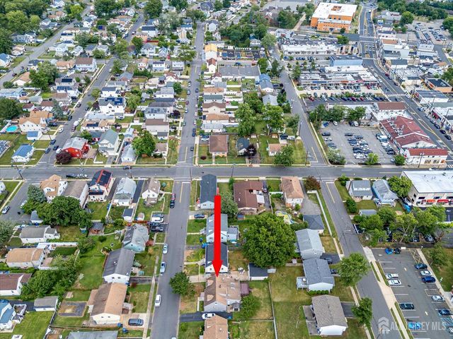 111 Sonora Avenue, Iselin, NJ 08830