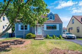 111 Sonora Avenue, Iselin, NJ 08830