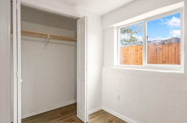 917 Edith Boulevard SE, Albuquerque, NM 87102