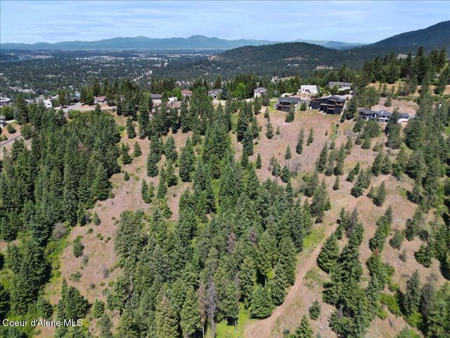 3740 E Sky Harbor DR, Coeur D'alene, ID 83814