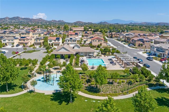 24289 Bay Laurel Avenue, Murrieta, CA 92562