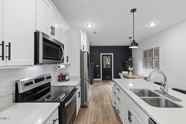 206 S Darden Street, Kenly, NC 27542