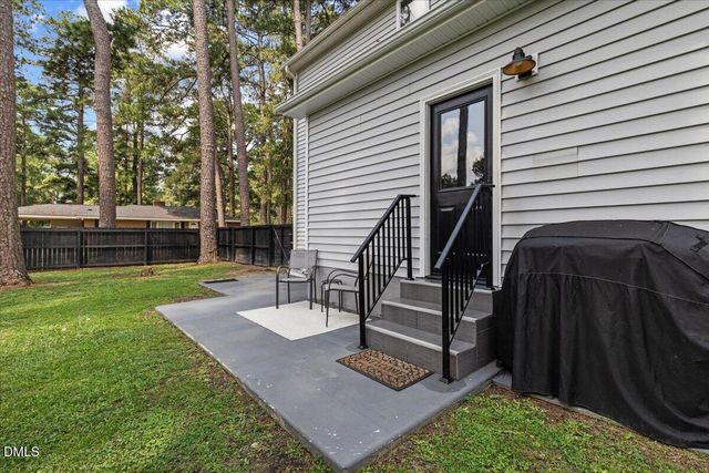 206 S Darden Street, Kenly, NC 27542