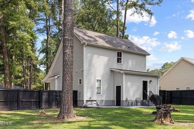 206 S Darden Street, Kenly, NC 27542