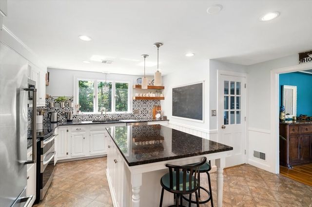 147 Howe Street, Natick, MA 01760