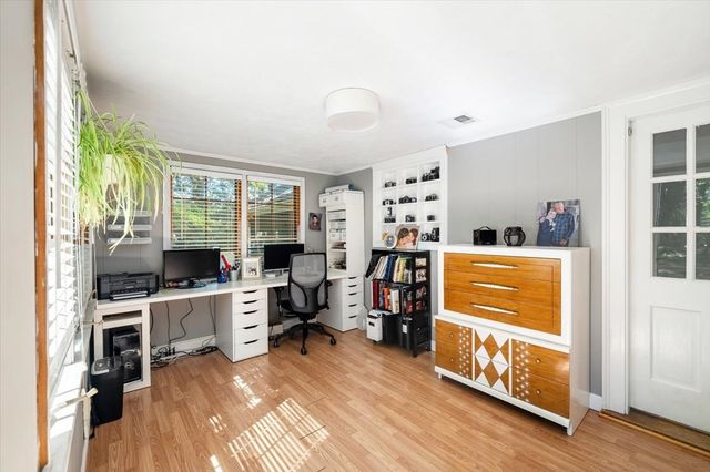 147 Howe Street, Natick, MA 01760