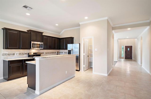 2 Painted Post Place, Spring, TX 77389