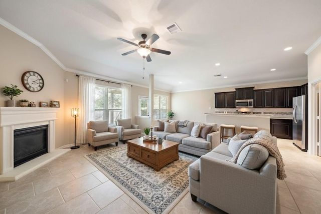 2 Painted Post Place, Spring, TX 77389