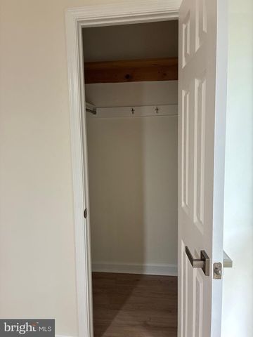 2326 ANTIQUA CT, Reston, VA 20191