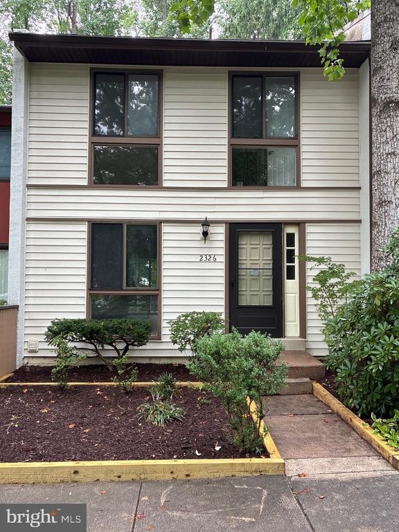 2326 ANTIQUA CT, Reston, VA 20191