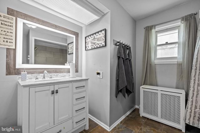 714 LINCOLN AVE, Prospect Park, PA 19076