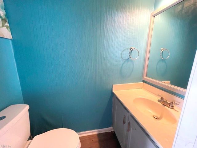 802 Diploma CT, Virginia Beach, VA 23462