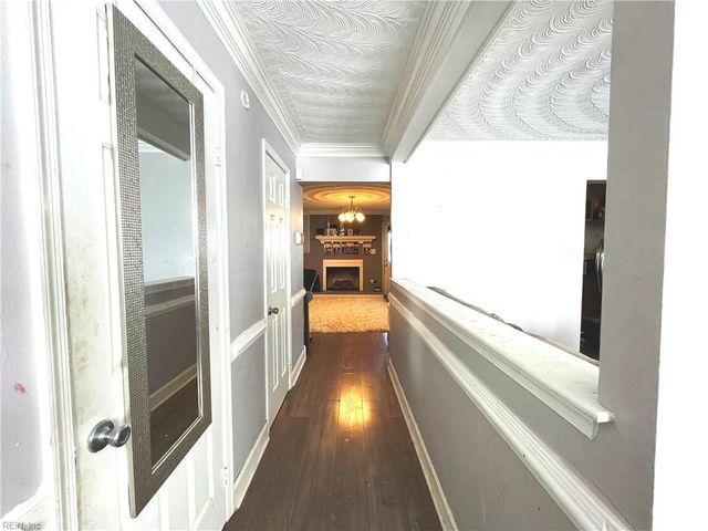 802 Diploma CT, Virginia Beach, VA 23462