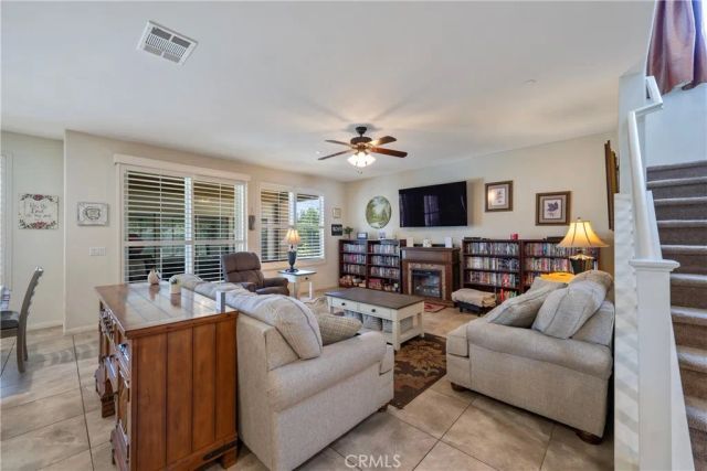 11192 Day, Jurupa Valley, CA 91752