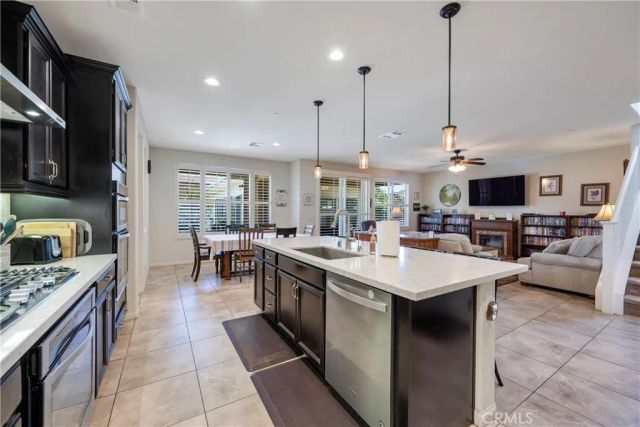 11192 Day, Jurupa Valley, CA 91752