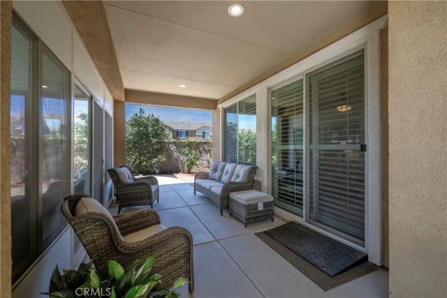 11192 Day, Jurupa Valley, CA 91752