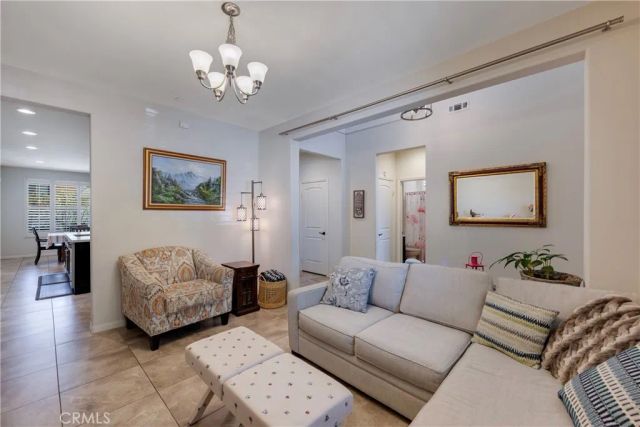 11192 Day, Jurupa Valley, CA 91752