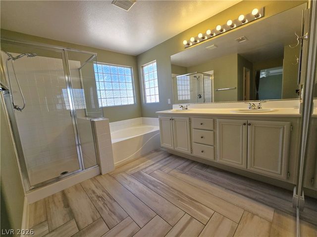 2294 Chestnut Bluffs Avenue, Henderson, NV 89052