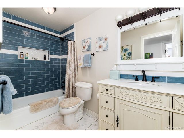 85 Prairie Ridge Rd, Highlands Ranch, CO 80126