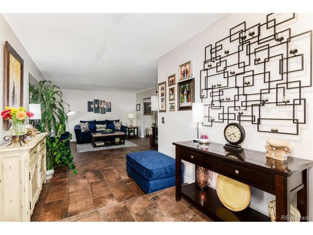 85 Prairie Ridge Rd, Highlands Ranch, CO 80126