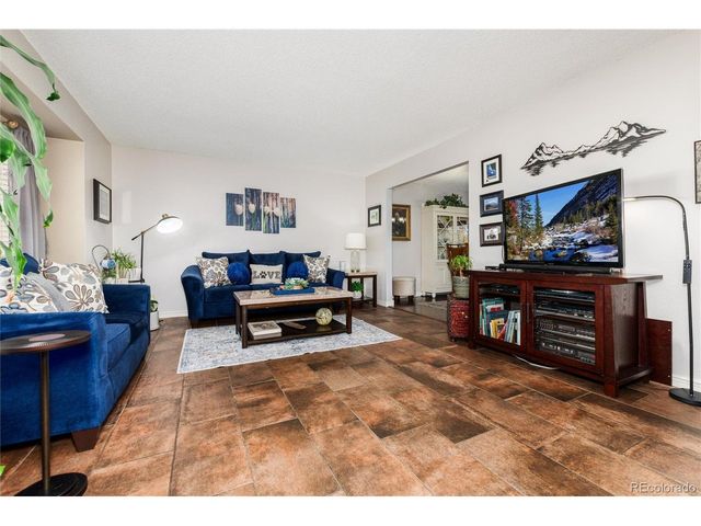 85 Prairie Ridge Rd, Highlands Ranch, CO 80126