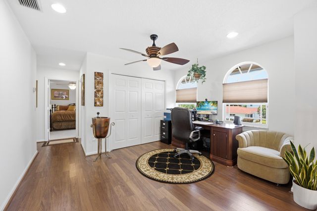 1548 SW 5th Avenue, Boca Raton, FL 33432