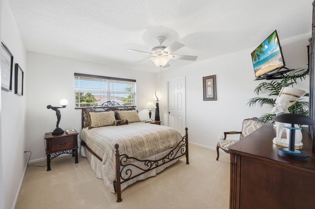 1548 SW 5th Avenue, Boca Raton, FL 33432