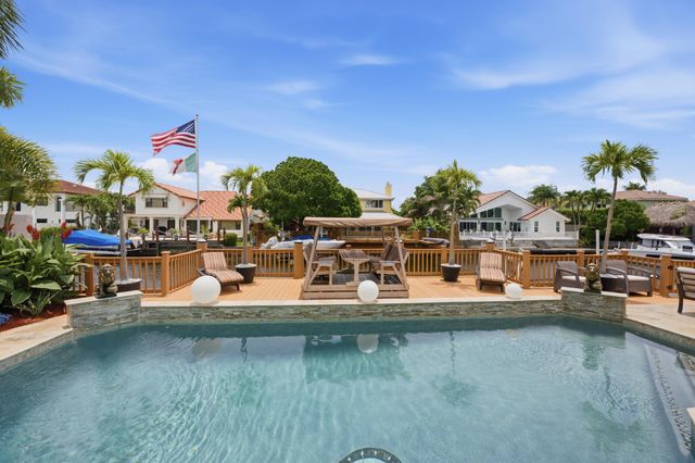 1548 SW 5th Avenue, Boca Raton, FL 33432