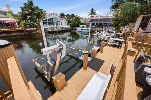 1548 SW 5th Avenue, Boca Raton, FL 33432