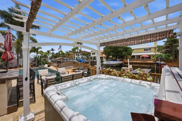 1548 SW 5th Avenue, Boca Raton, FL 33432
