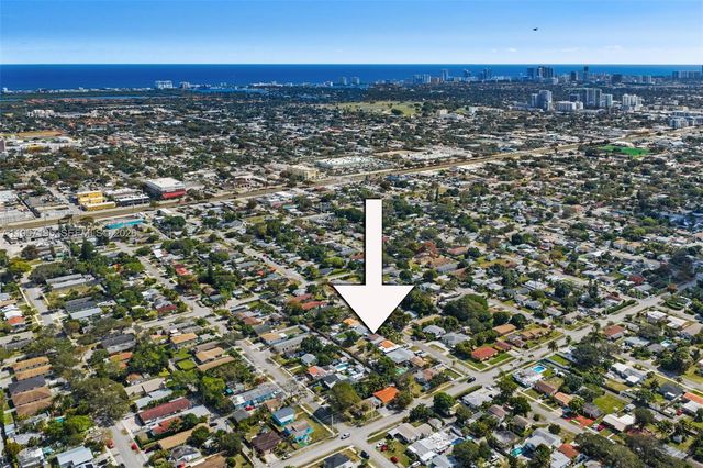 2331 Coolidge St, Hollywood, FL 33020