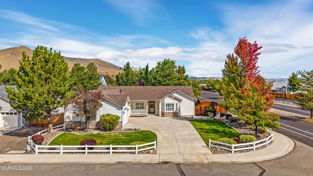 2951 San Mateo Lane, Minden, NV 89423