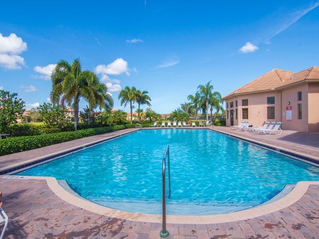 1804 Berkshire Circle SW, Vero Beach, FL 32968