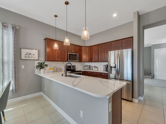 1804 Berkshire Circle SW, Vero Beach, FL 32968