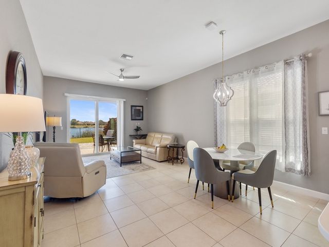 1804 Berkshire Circle SW, Vero Beach, FL 32968