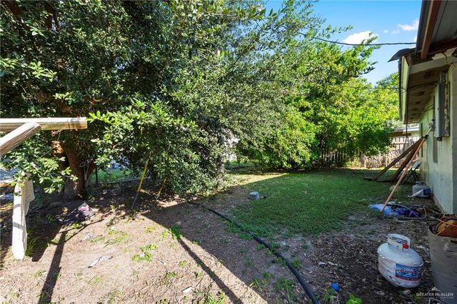 211 Ramon Private Road, Palmview, TX 78572