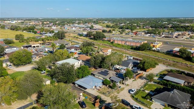 211 Ramon Private Road, Palmview, TX 78572