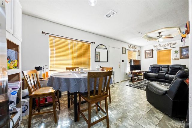 211 Ramon Private Road, Palmview, TX 78572