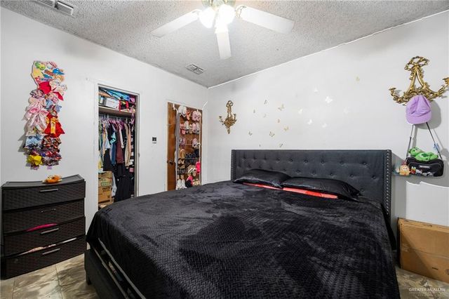 211 Ramon Private Road, Palmview, TX 78572