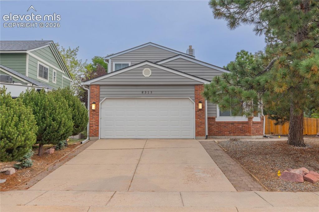 8315 Pepperridge Drive, Colorado Springs, CO 80920 — photo 2