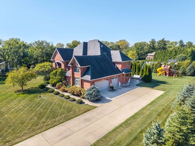 14344 Dixon Lane, Homer Glen, IL 60491
