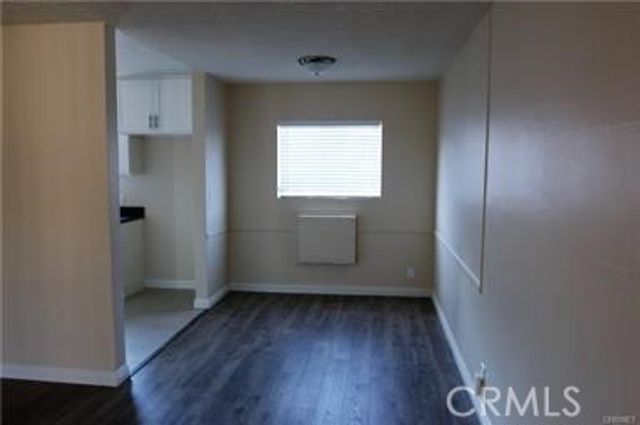 6925 Whitsett, North Hollywood, CA 91605