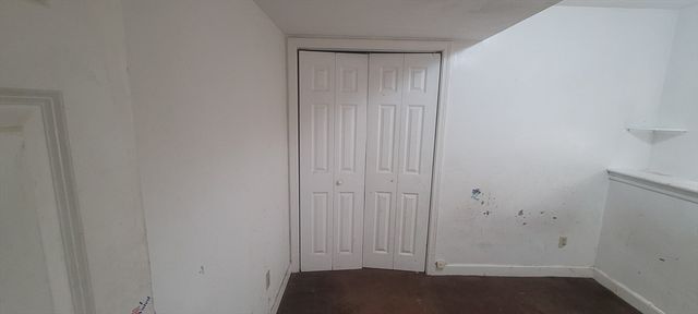 19 Glen St 1, Boston, MA 02125