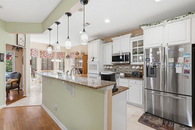 66 Holly Ribbons Cir, Bluffton, SC 29909