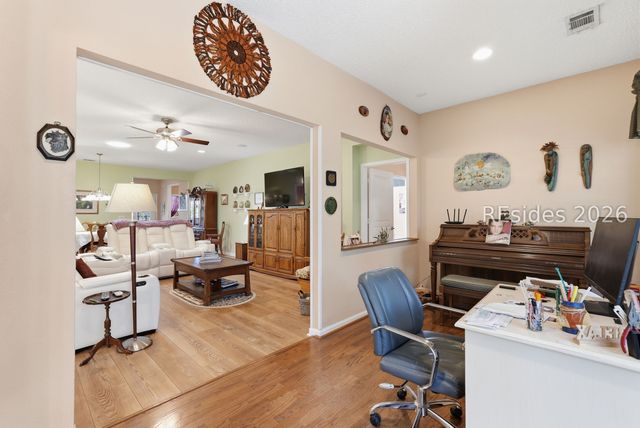 66 Holly Ribbons Cir, Bluffton, SC 29909